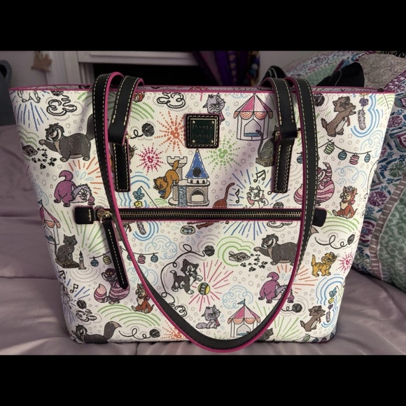 Disney Dooney & Bourke cats 2021 version - Picture 1 of 6